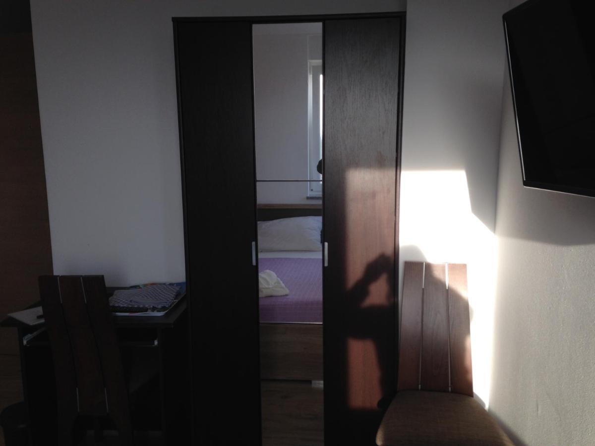 Guesthouse Bencun Μεντουλίν Εξωτερικό φωτογραφία